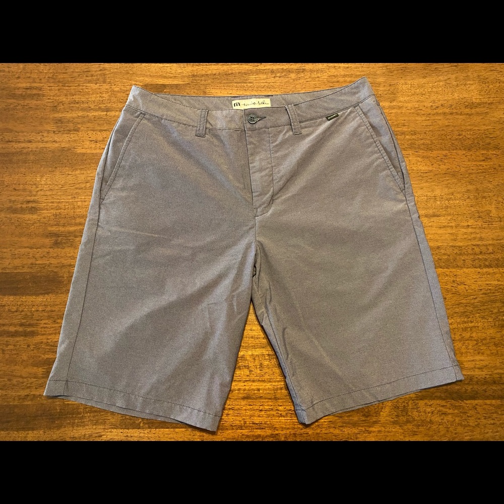 Travis Mathew Golf Shorts - Size 34